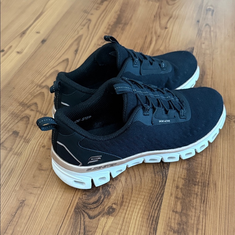 Skechers Black Sneakers with White and Tan Accents